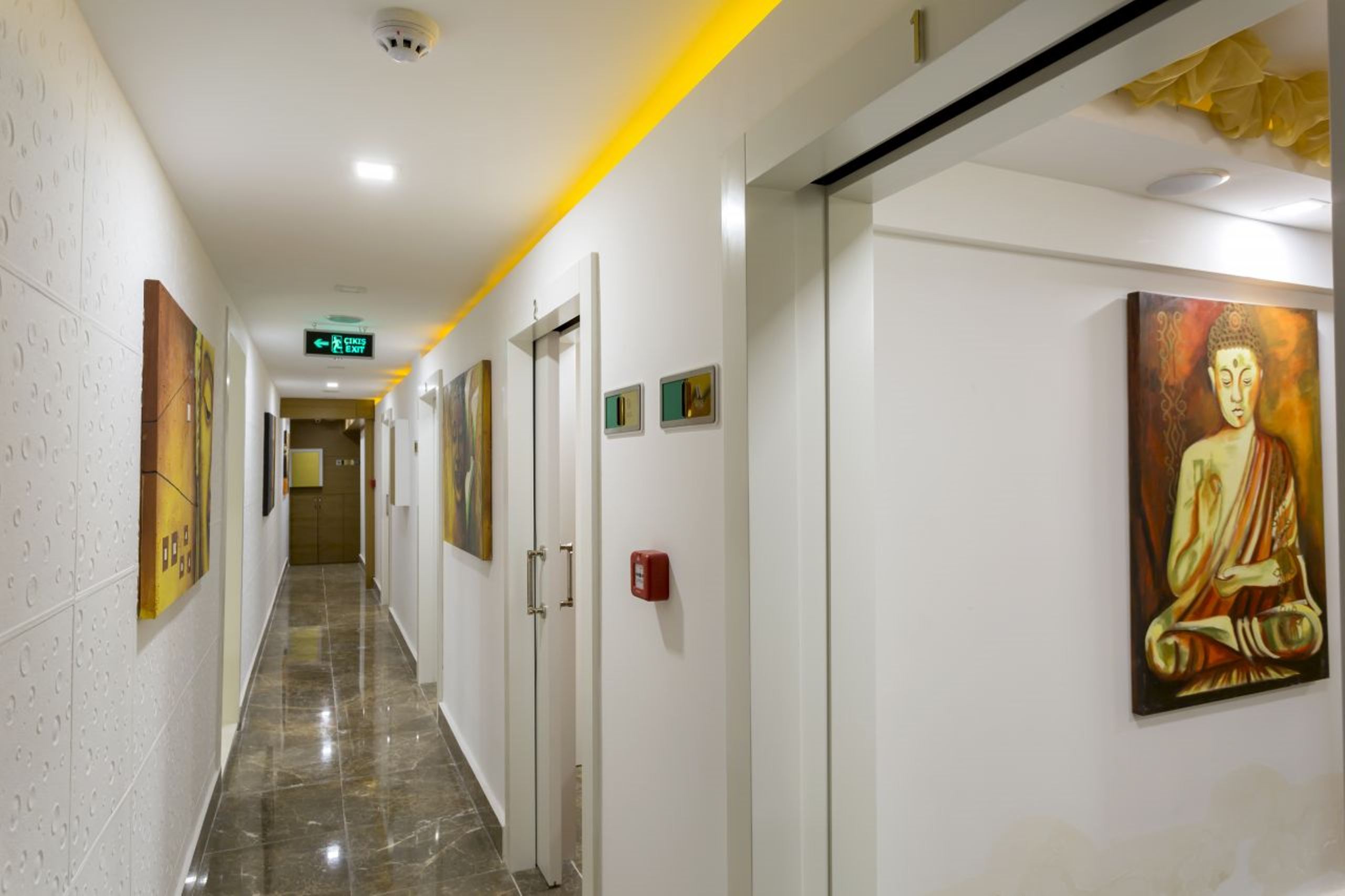 Wise Hotel & Spa
