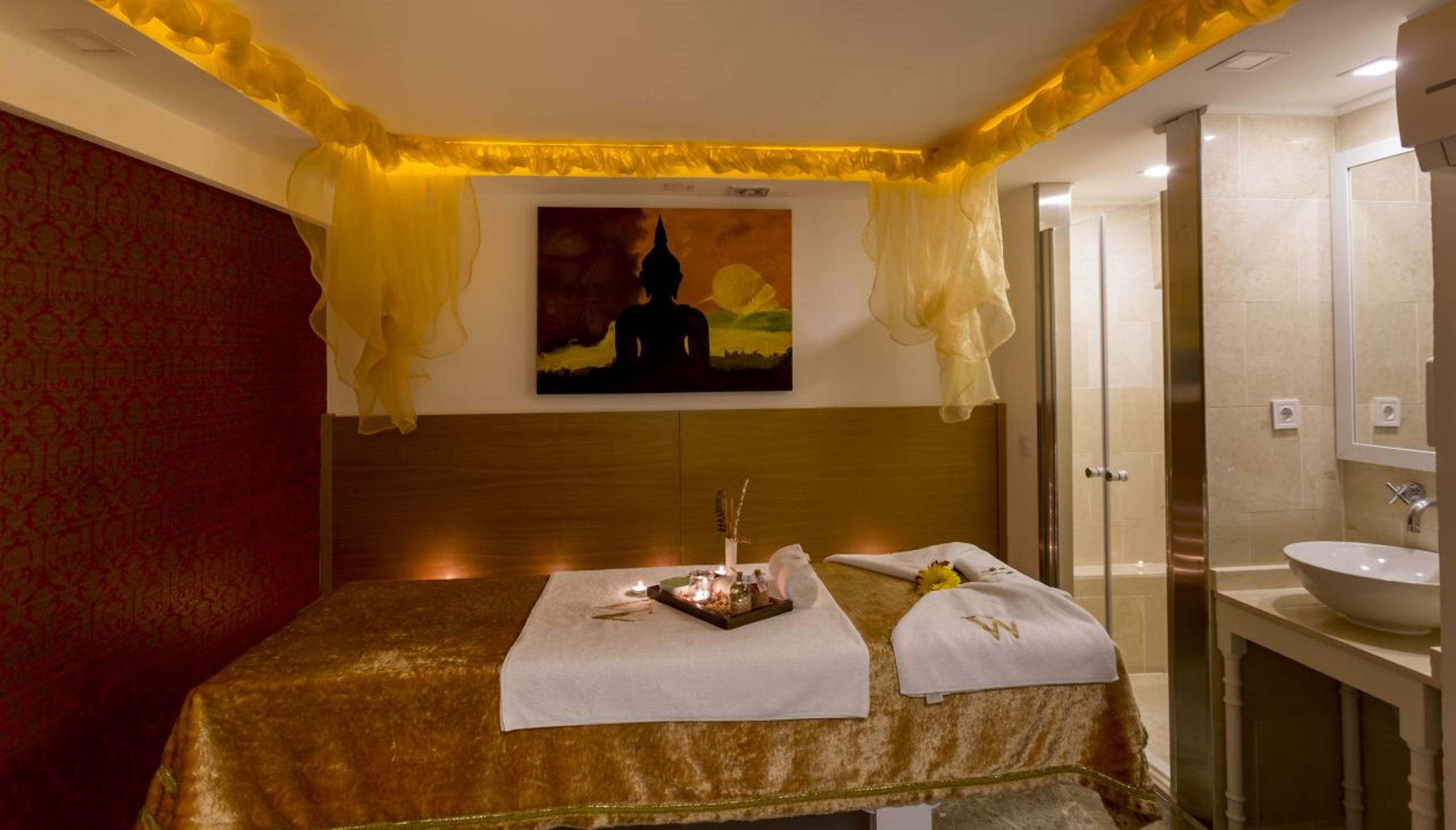 Wise Hotel & Spa