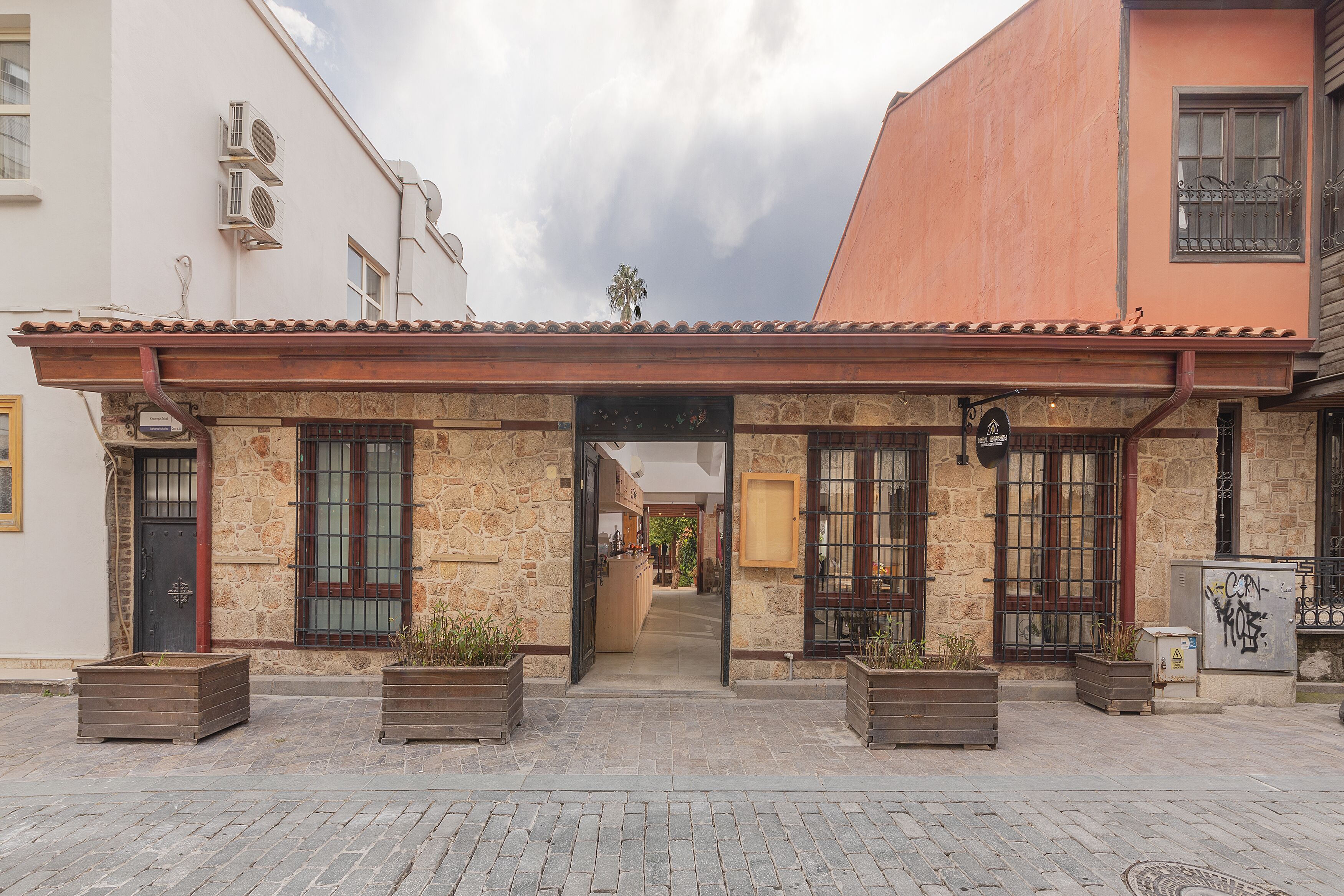 Zemira Garden Hotel