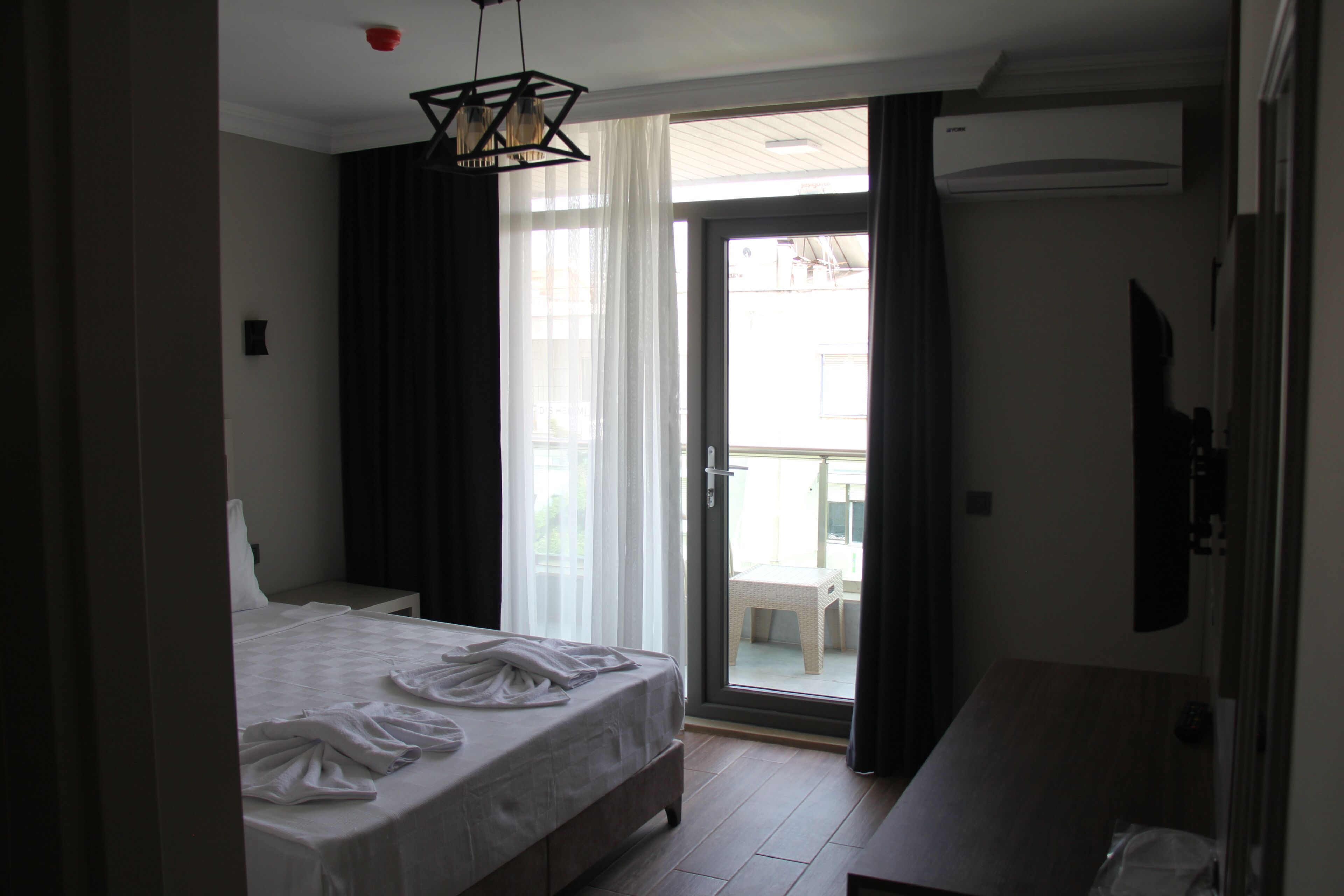 Zenia Otel