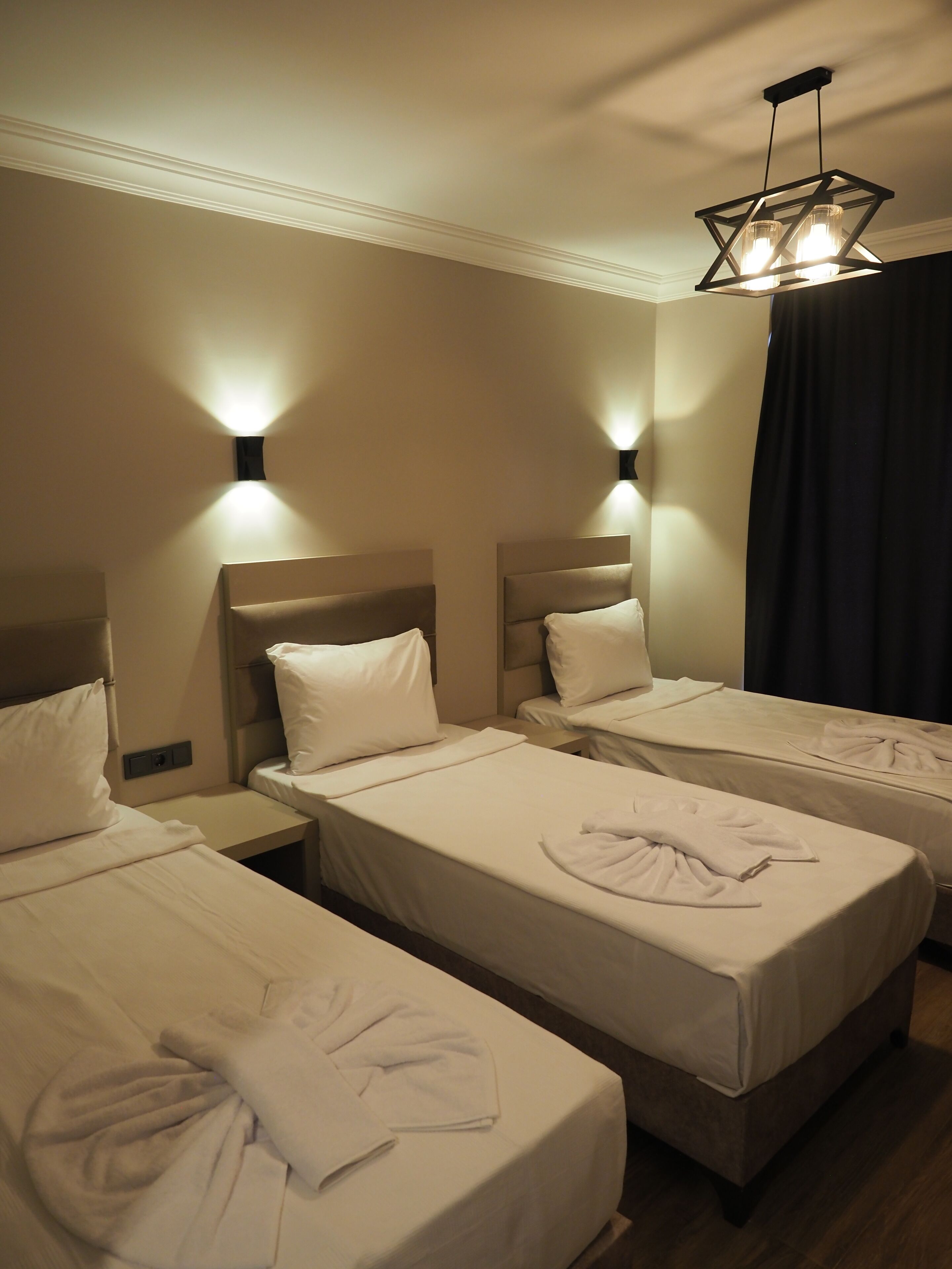 Zenia Otel
