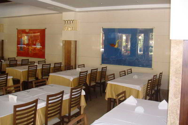 UTOPIA Resort & Residence