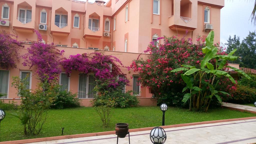Anita Sunpark Beach Hotel