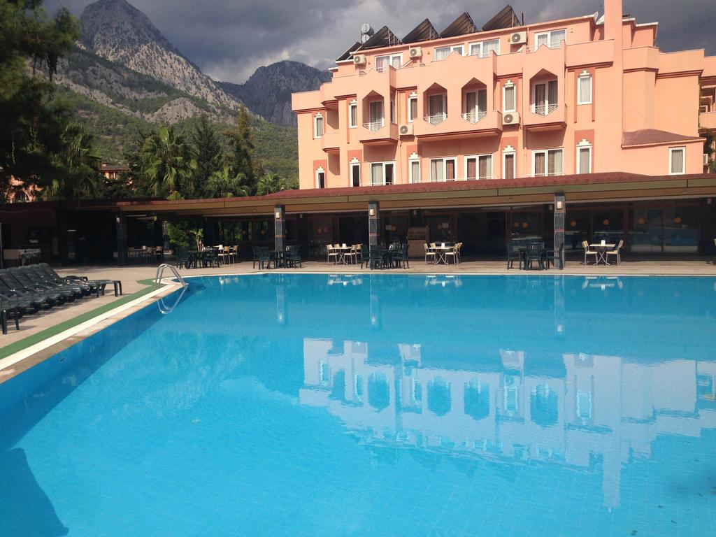 Anita Sunpark Beach Hotel