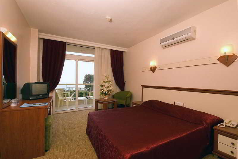 Transatlantik Beach Hotel