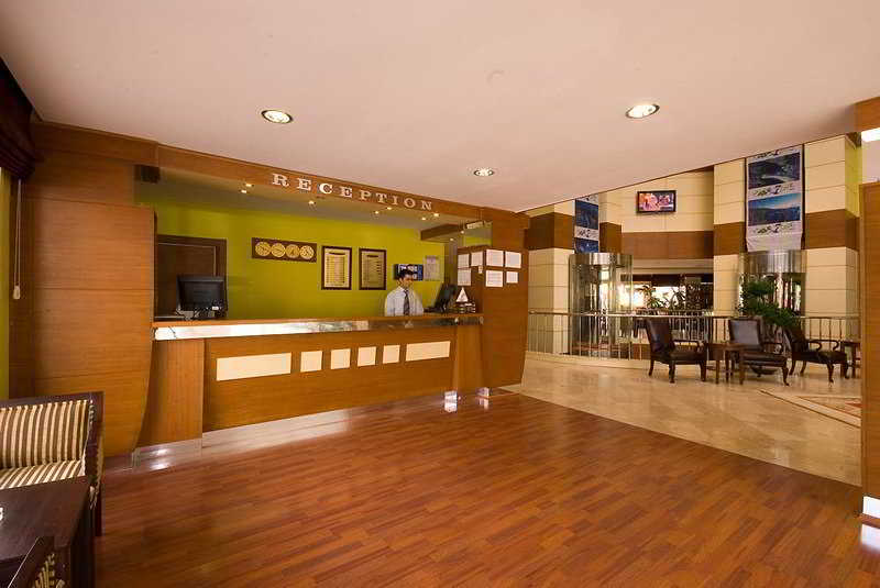 Transatlantik Beach Hotel