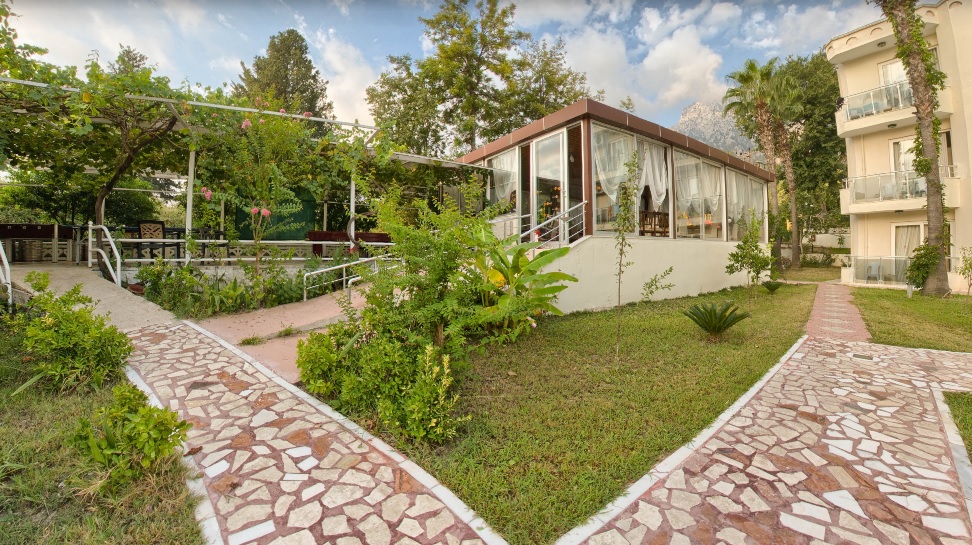 Hotel Golden Sun