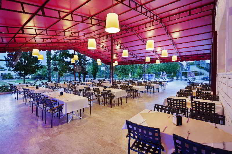 Rose Garden Premium Hotel