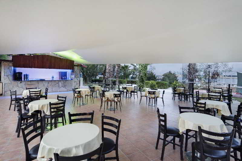 Rose Garden Premium Hotel
