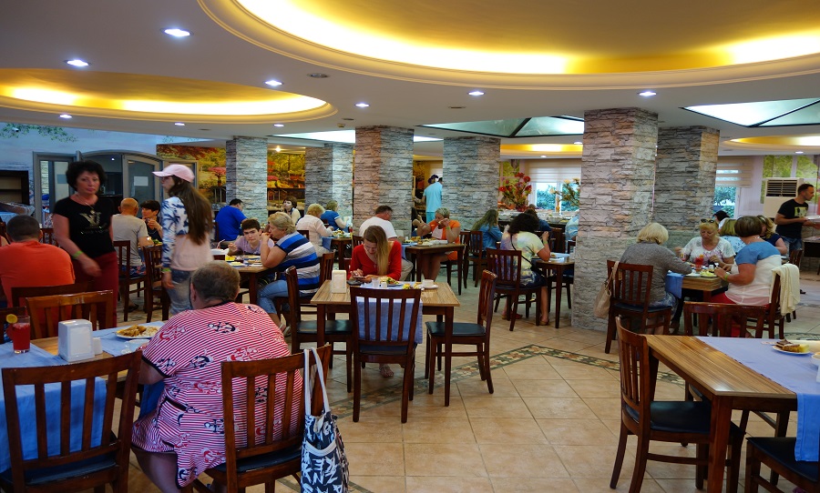 Rios Beach Hotel