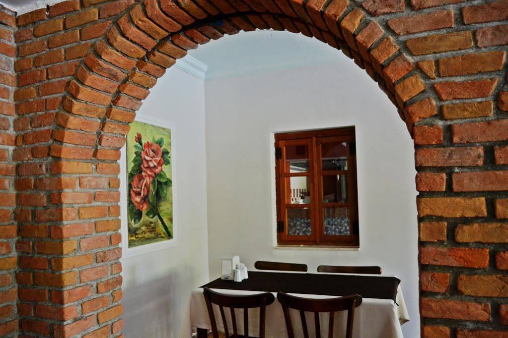 Anfora Otel