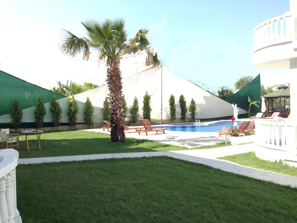 Belka Golf Residence