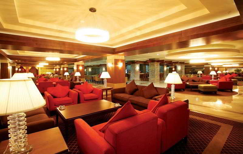 Crystal Family Resort & Spa