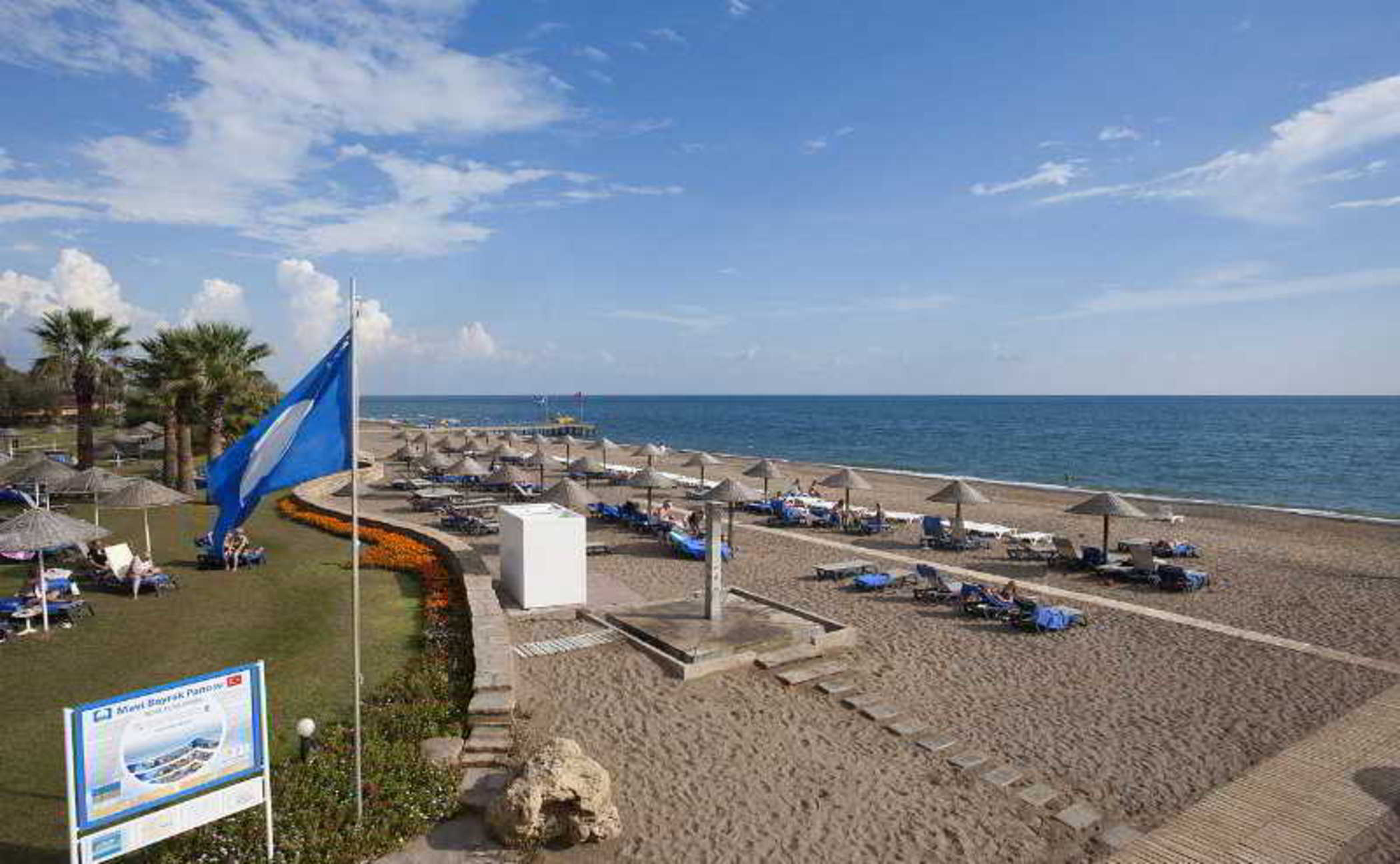 Crystal Tat Beach