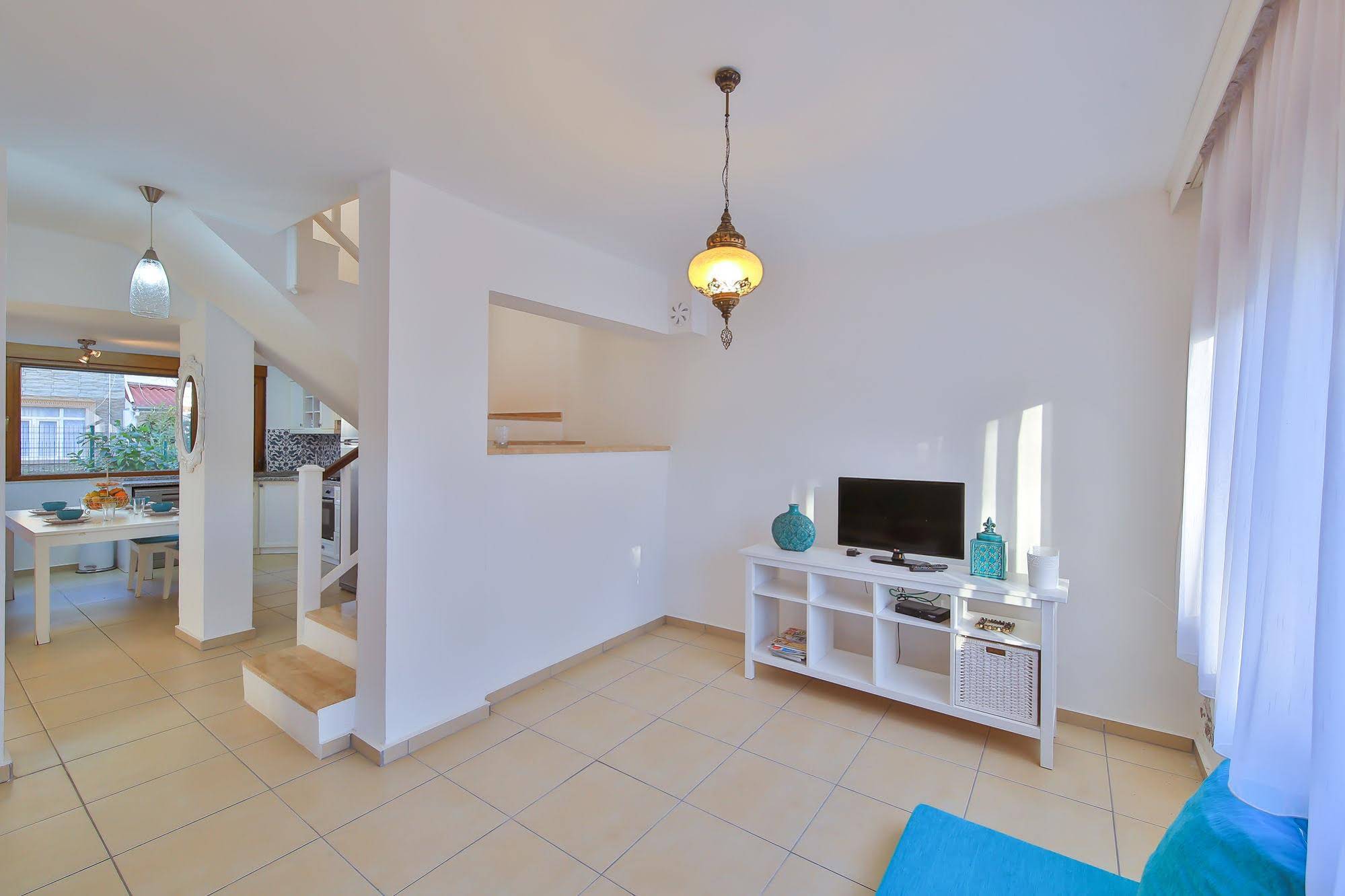 EV Villas