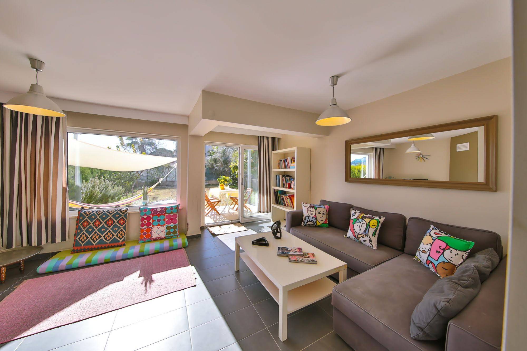 EV Villas