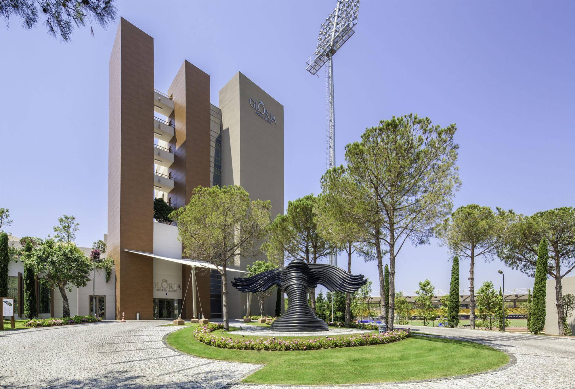 Gloria Sports Arena