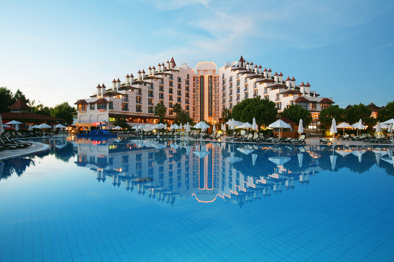 Green Max Hotel