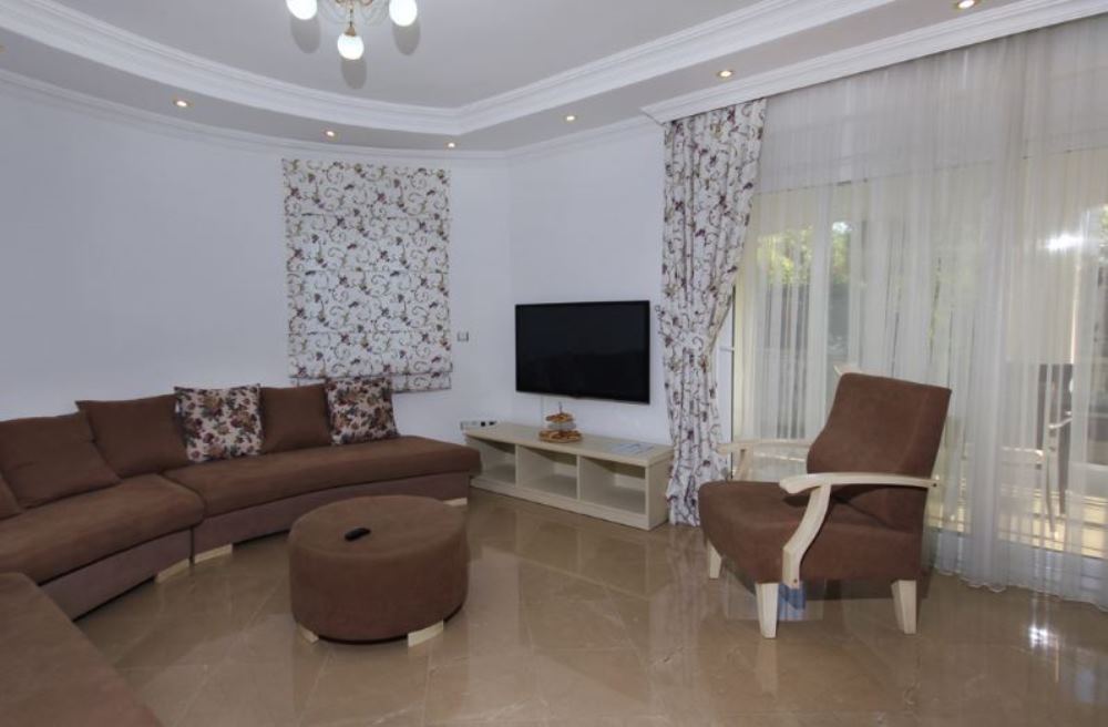 Villa Liya