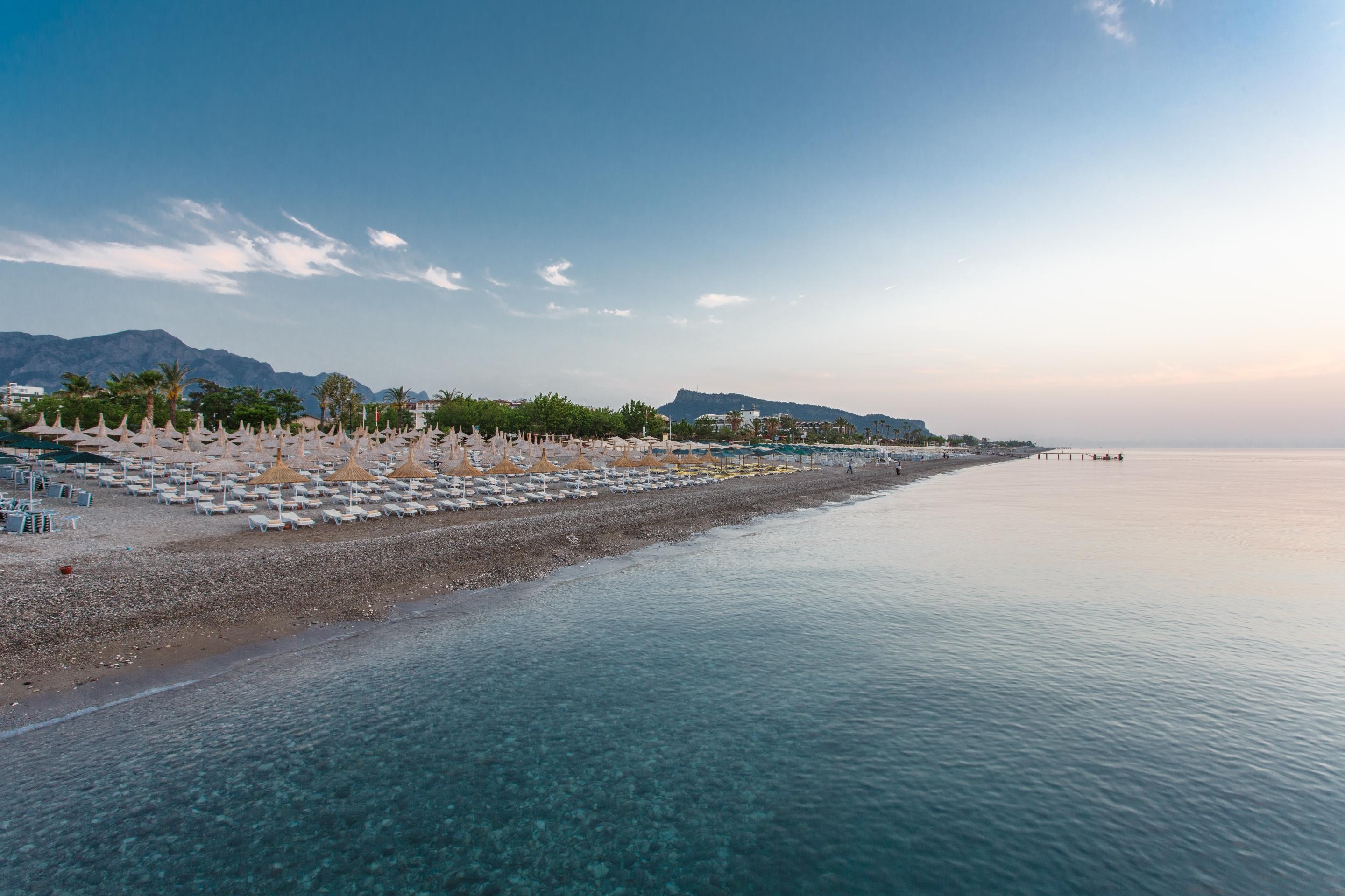 Lucida Beach Hotel