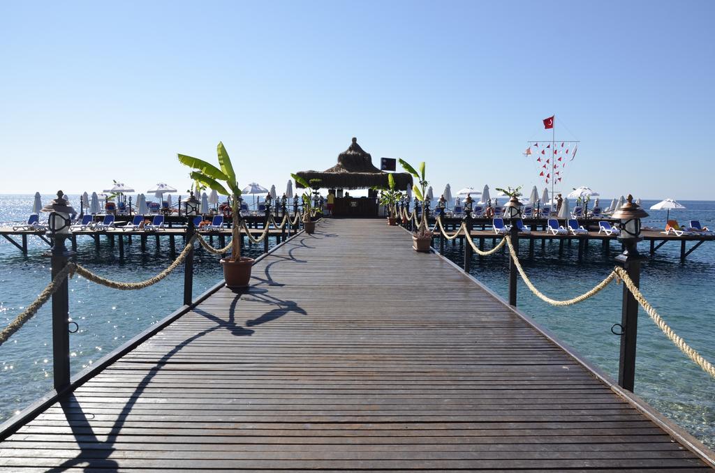 Emelda Sun Club