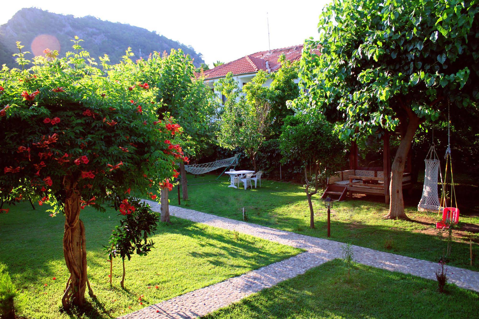 Alican Pension