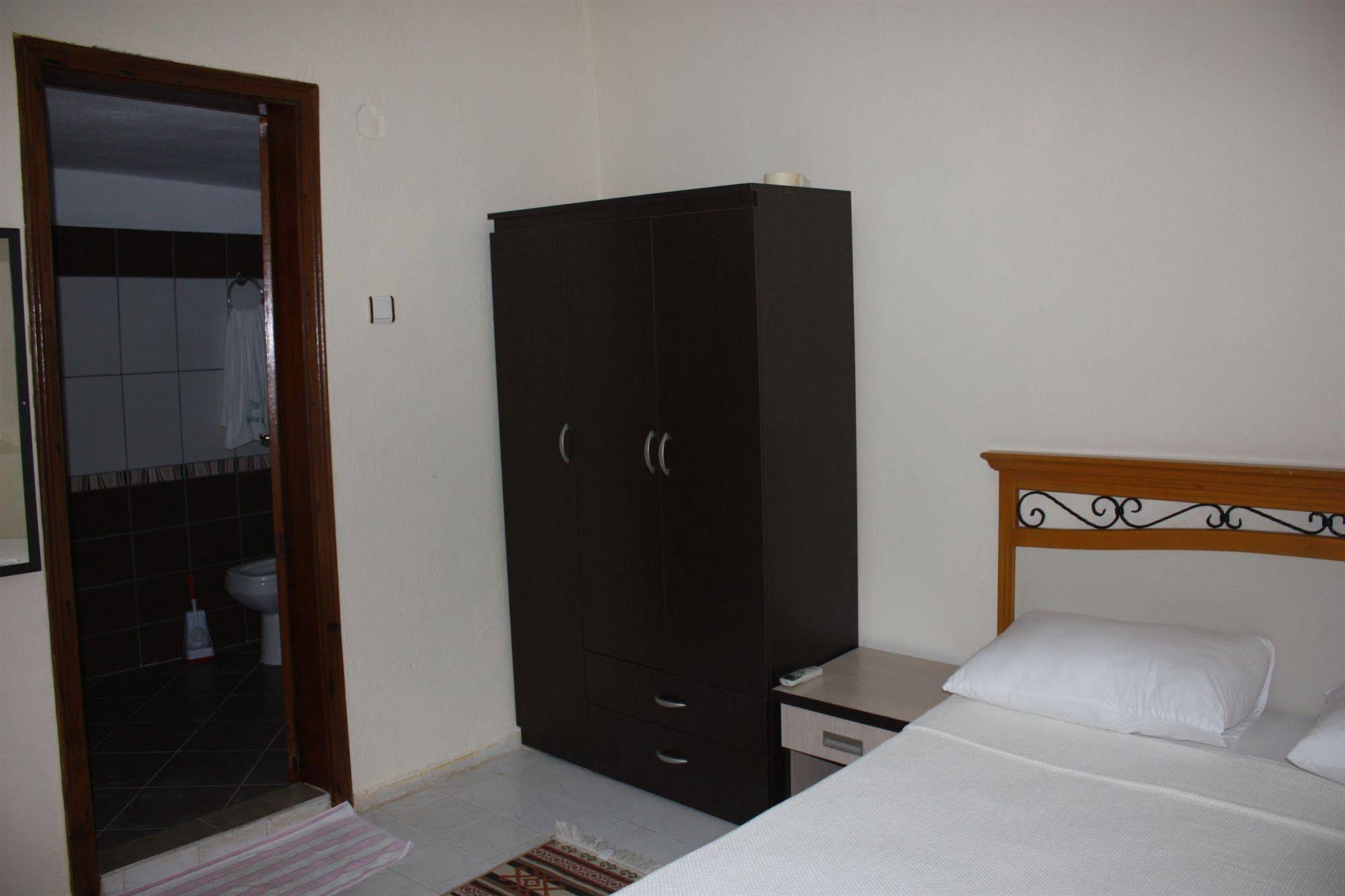 Arya Holiday Houses