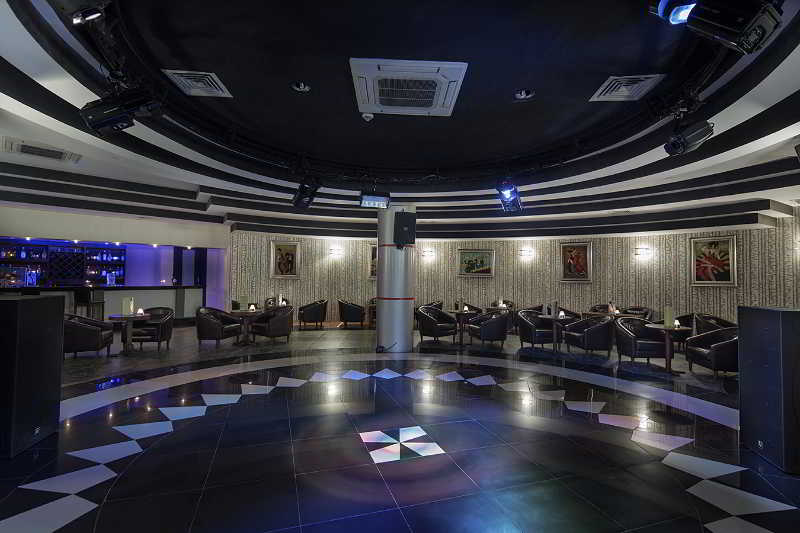Alba Royal Hotel