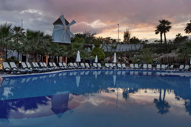 Alba Royal Hotel