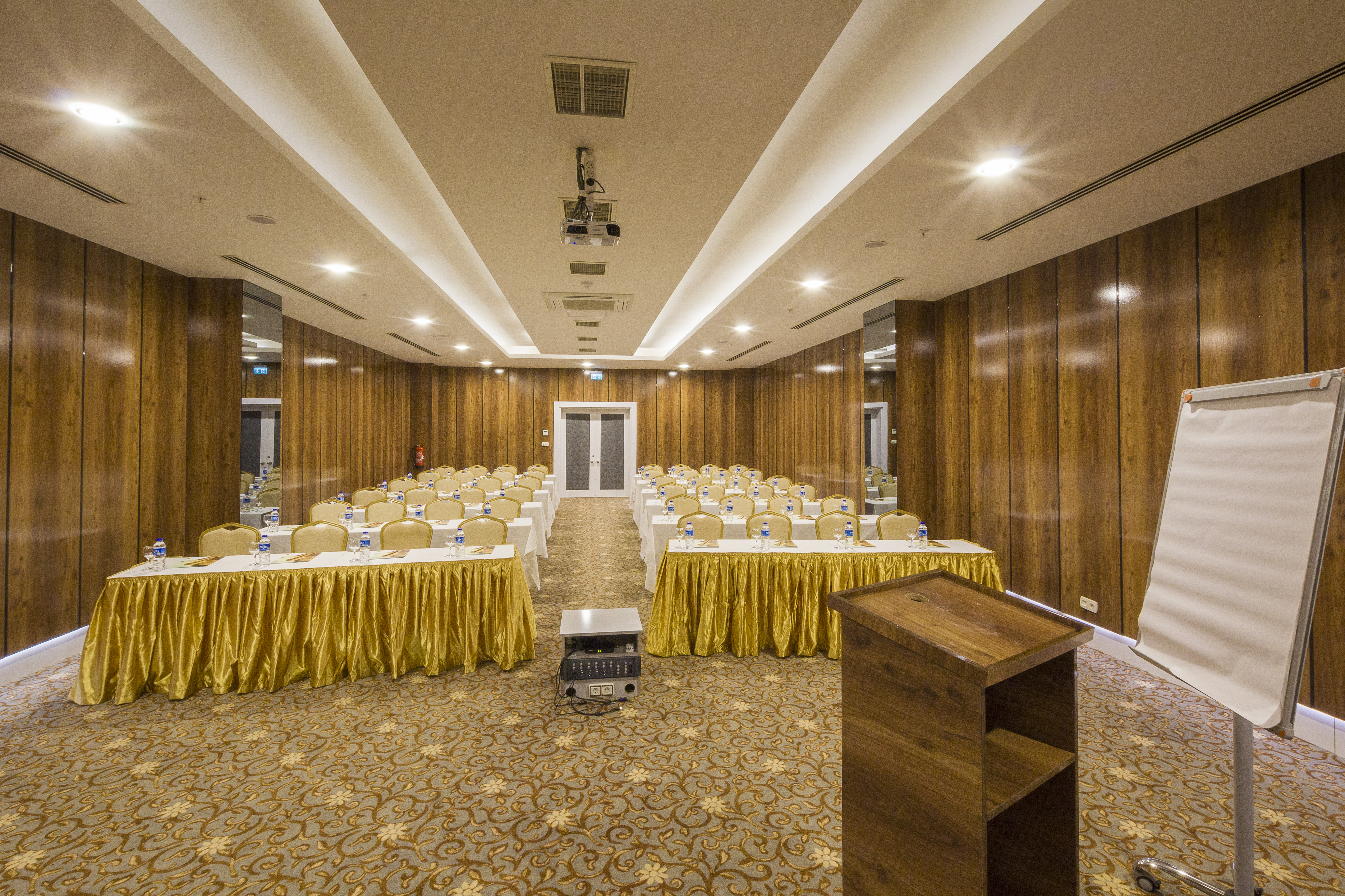 Hotel Turan Prince