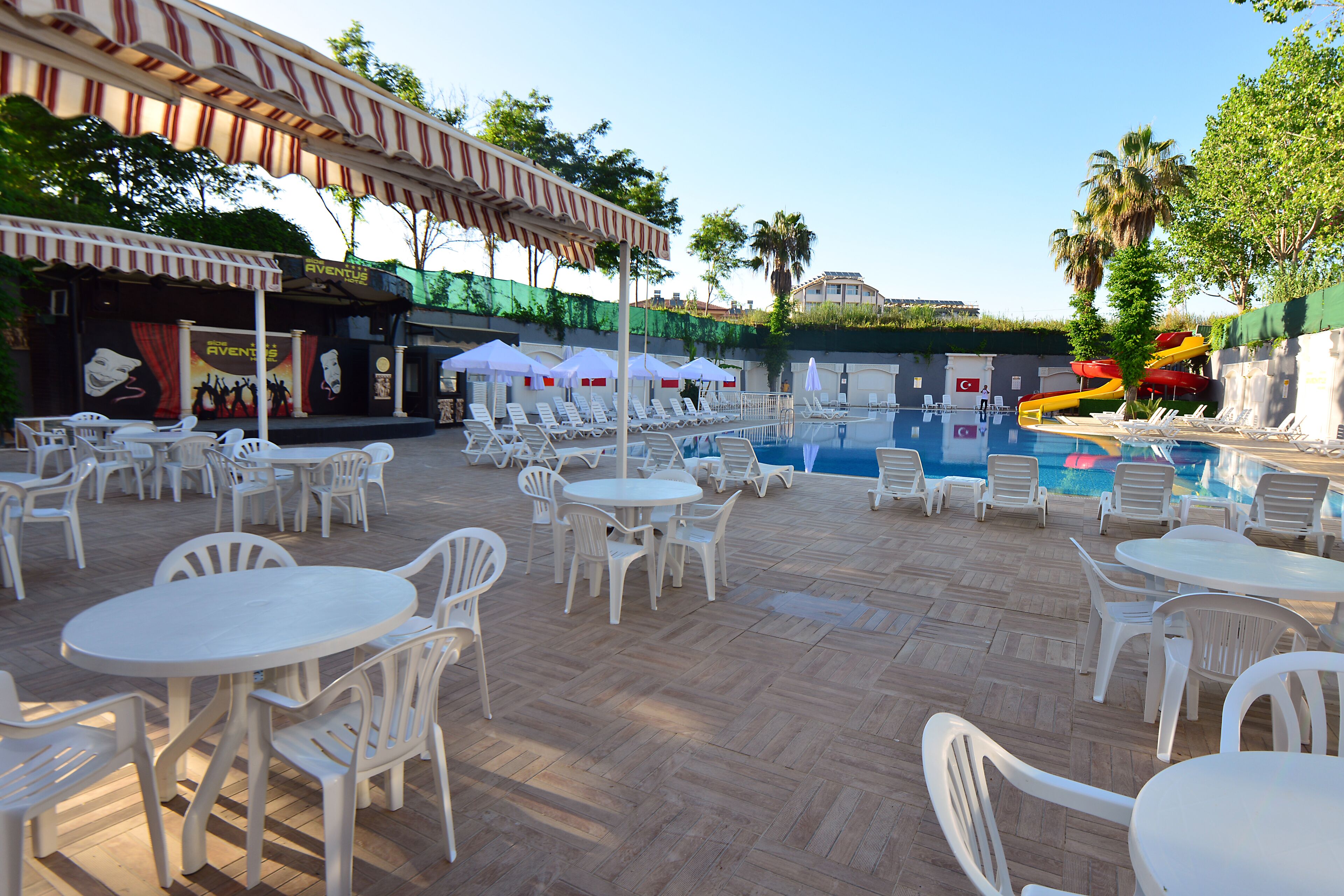 Q Ella Beach Hotel