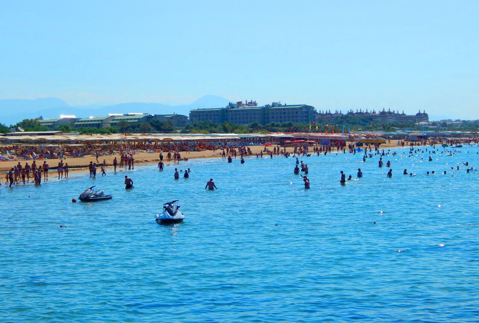 Q Ella Beach Hotel