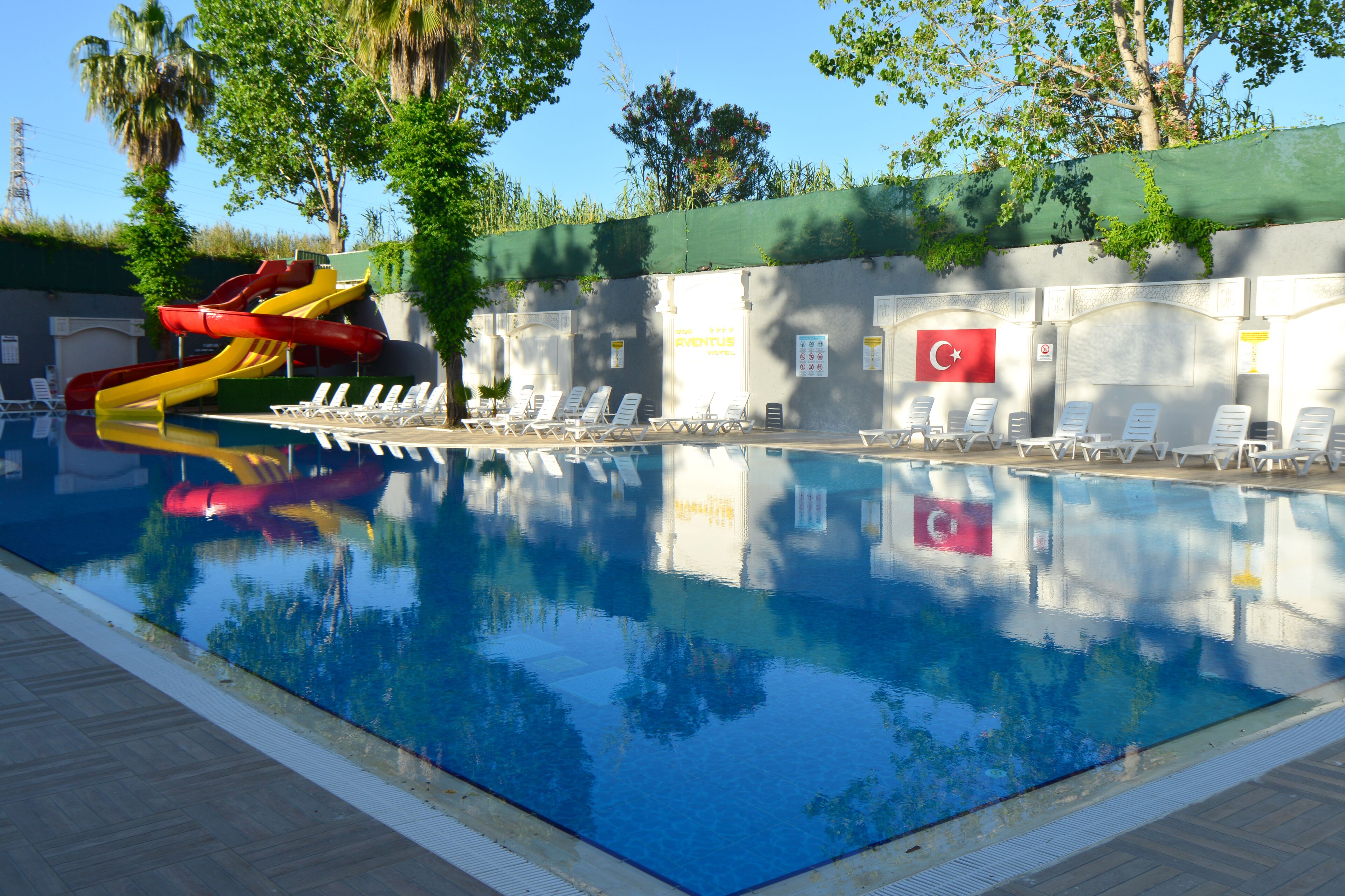 Q Ella Beach Hotel