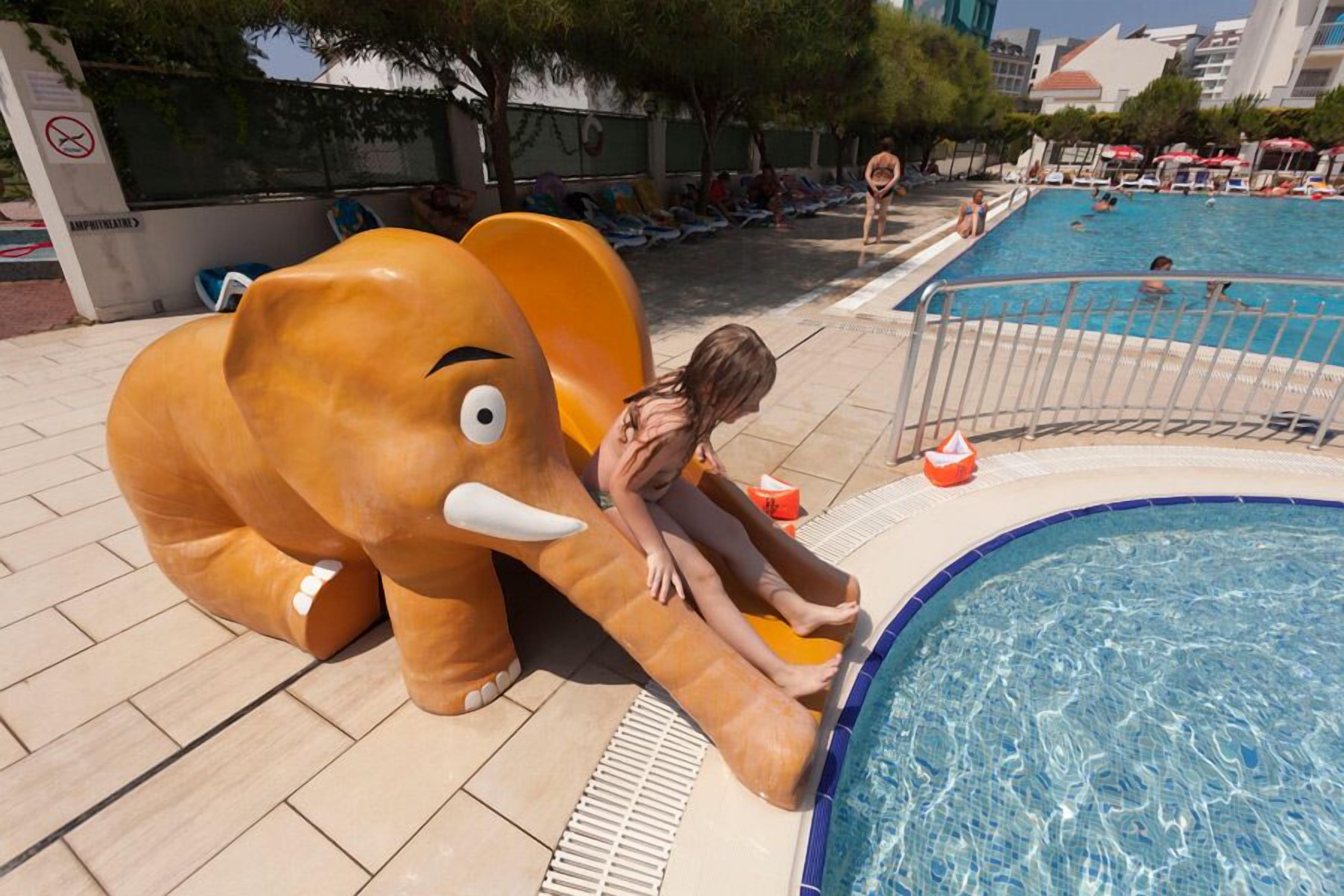 Side Story Resort & Spa