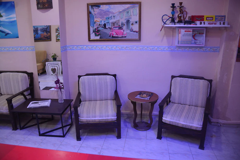 Hira Hotel