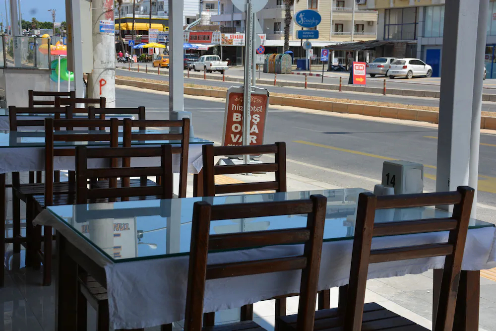 Hira Hotel