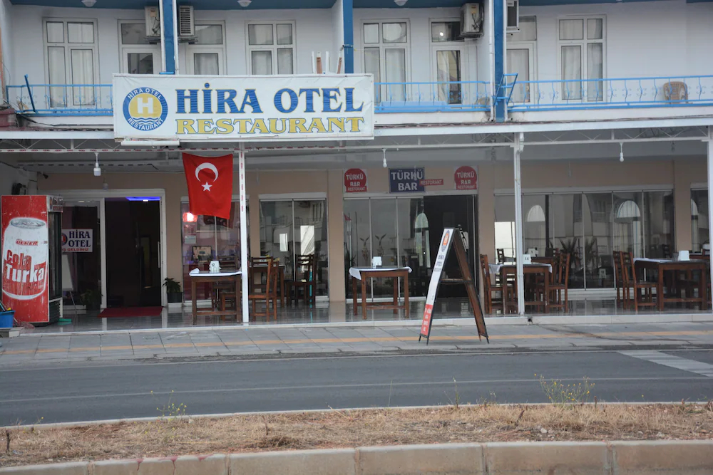 Hira Hotel