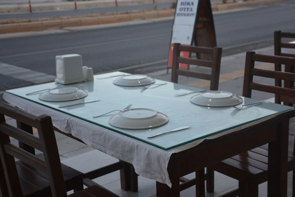 Hira Hotel
