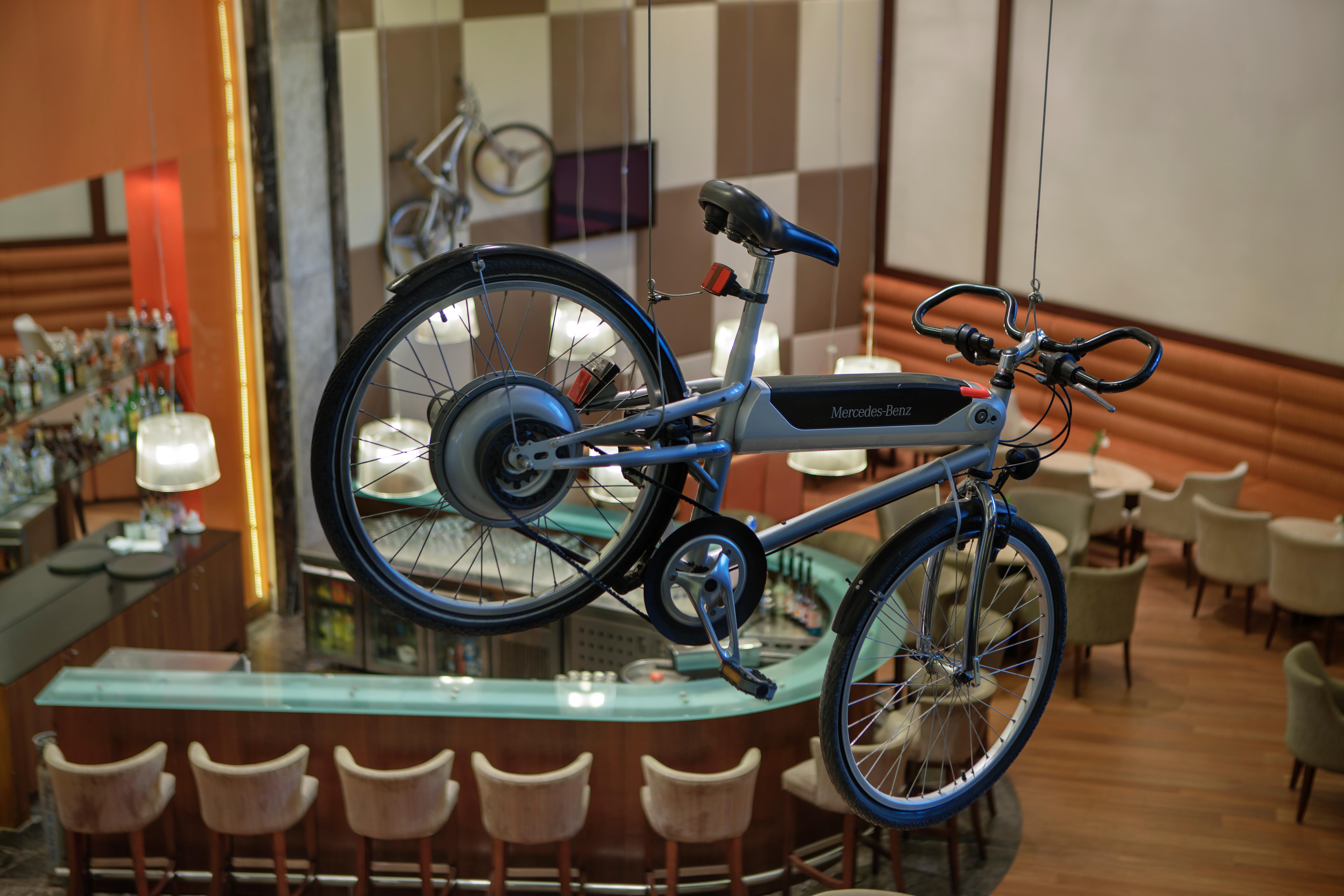 TUI BLUE Side