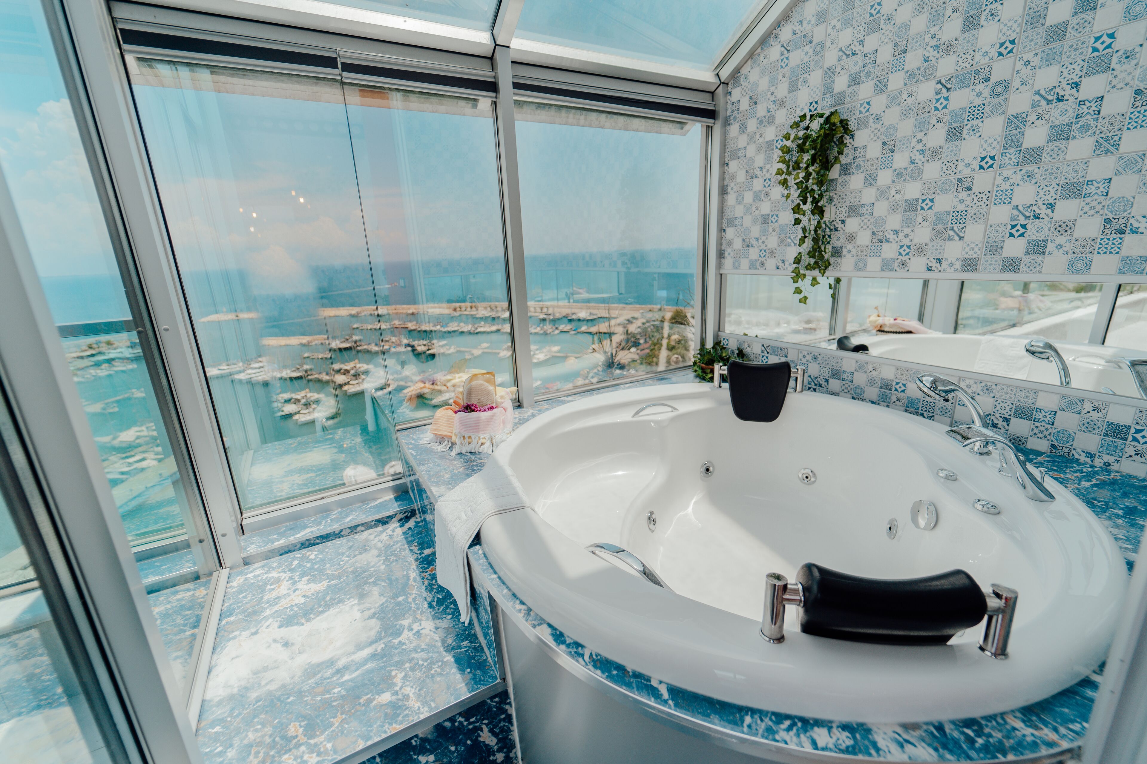 Fortunella Suits & Villas