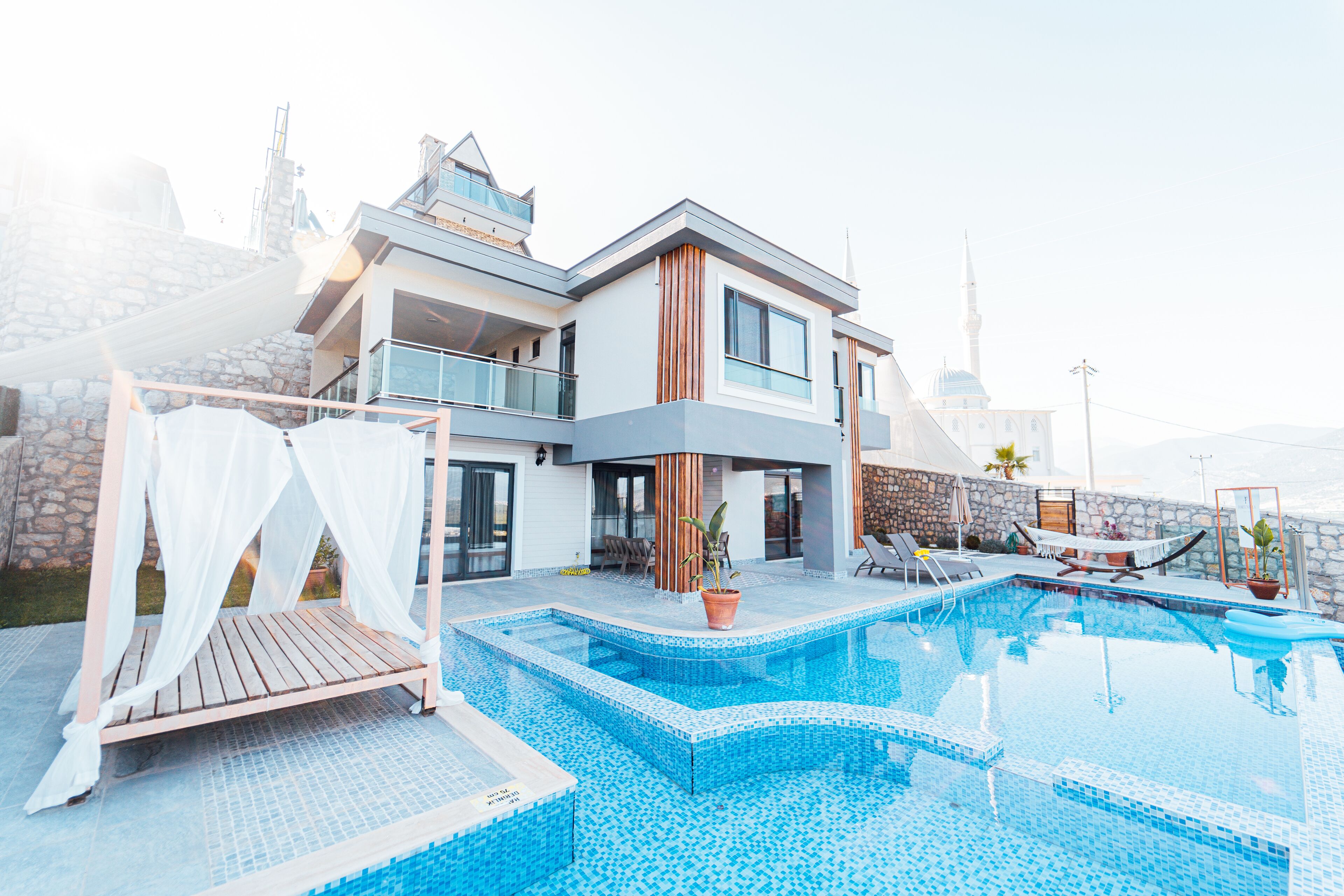 Fortunella Suits & Villas