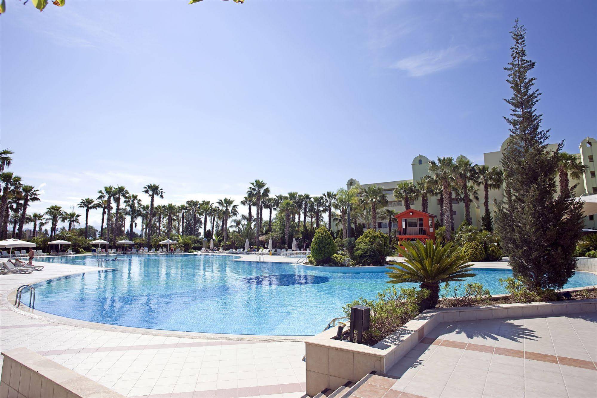 Presa Di Finica Hotel & Suites
