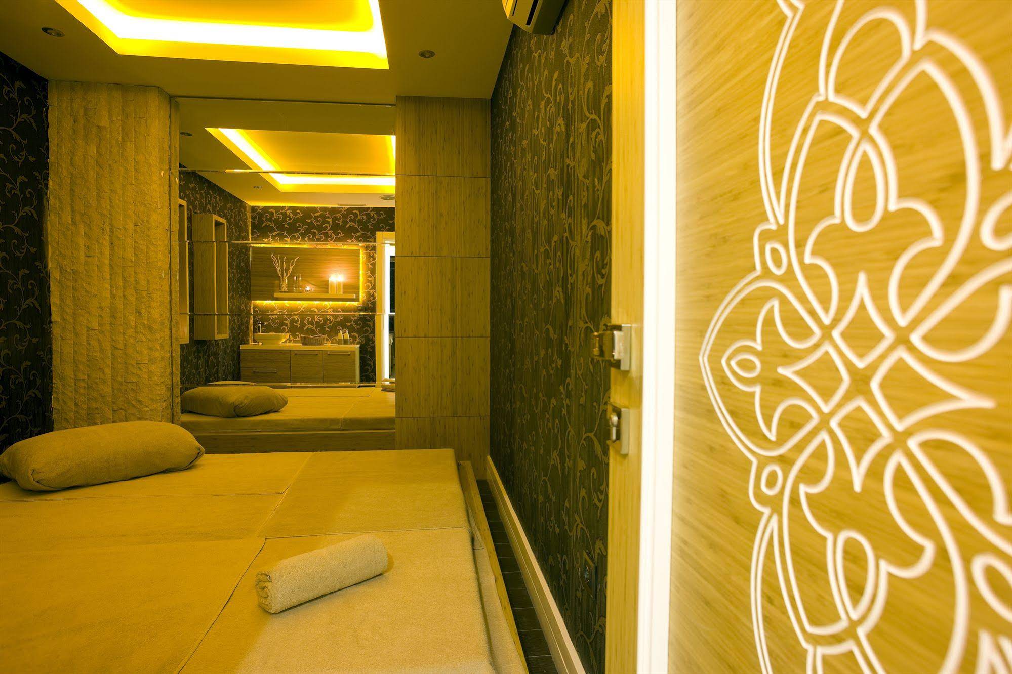 Presa Di Finica Hotel & Suites