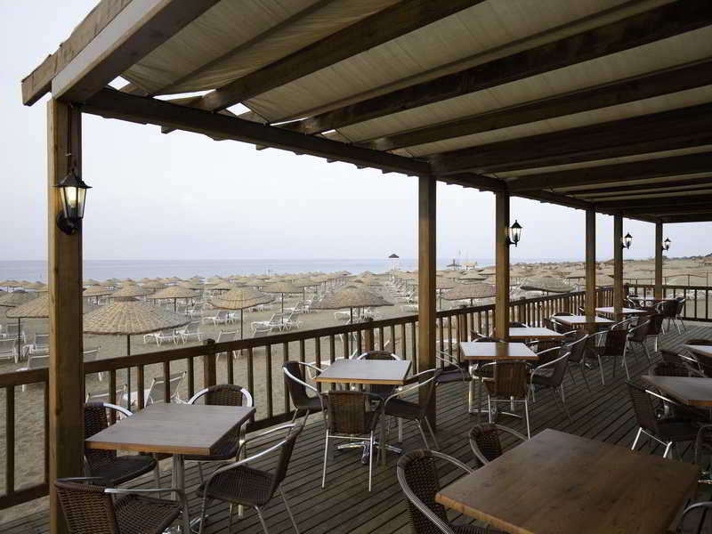 Roma Beach Resort & Spa