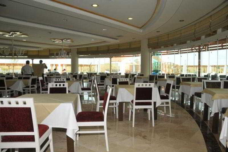 Roma Beach Resort & Spa