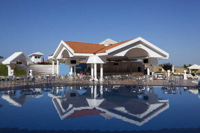 Roma Beach Resort & Spa