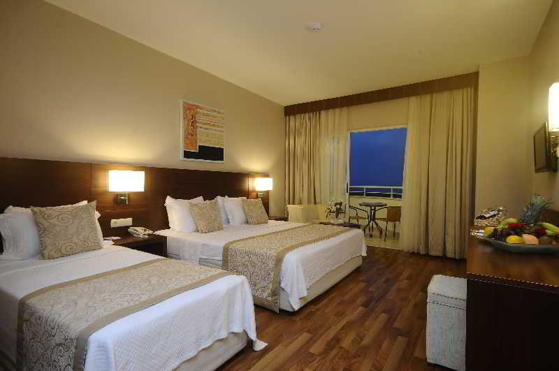 Roma Beach Resort & Spa