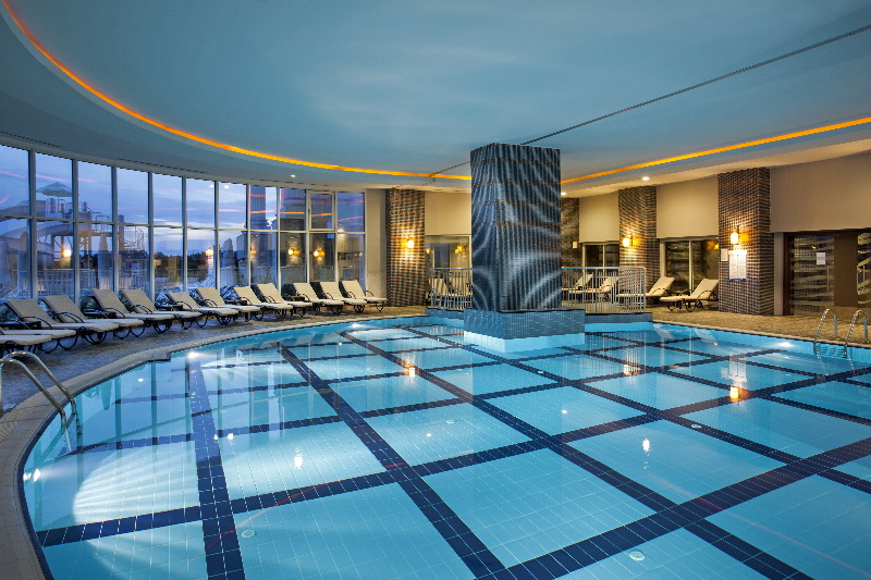 Roma Beach Resort & Spa