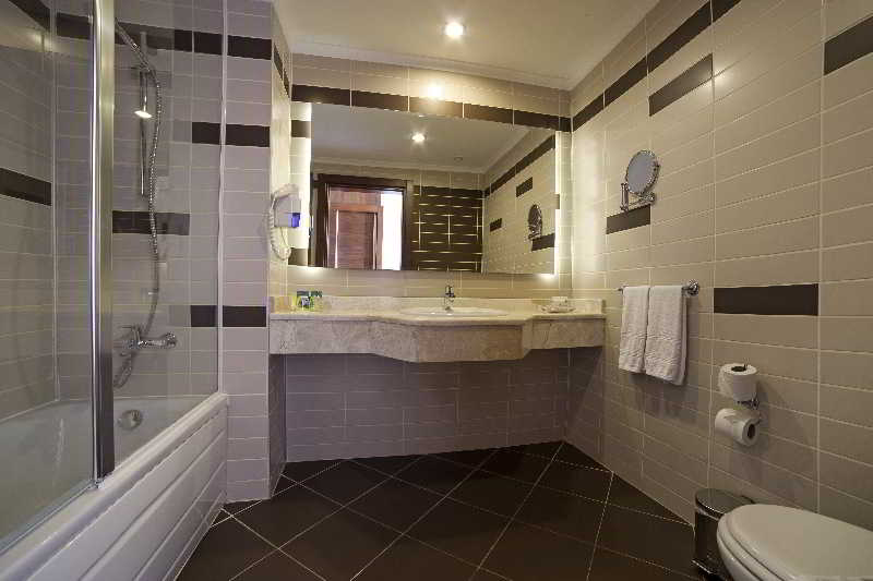Roma Beach Resort & Spa