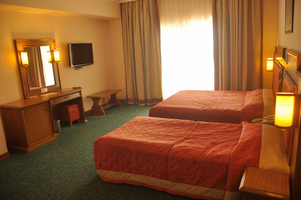 Club Boran Mare Beach